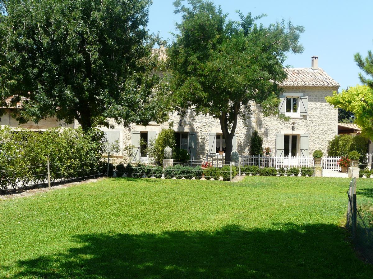 Mas Provencal Avec Une Agreable Piscine Privee, Situe Aux Vigneres, Proche De L'Isle Sur La Sorgue, 8 Personnes, Ls2-109 Tenamen Villa Les Vigneres Exterior photo